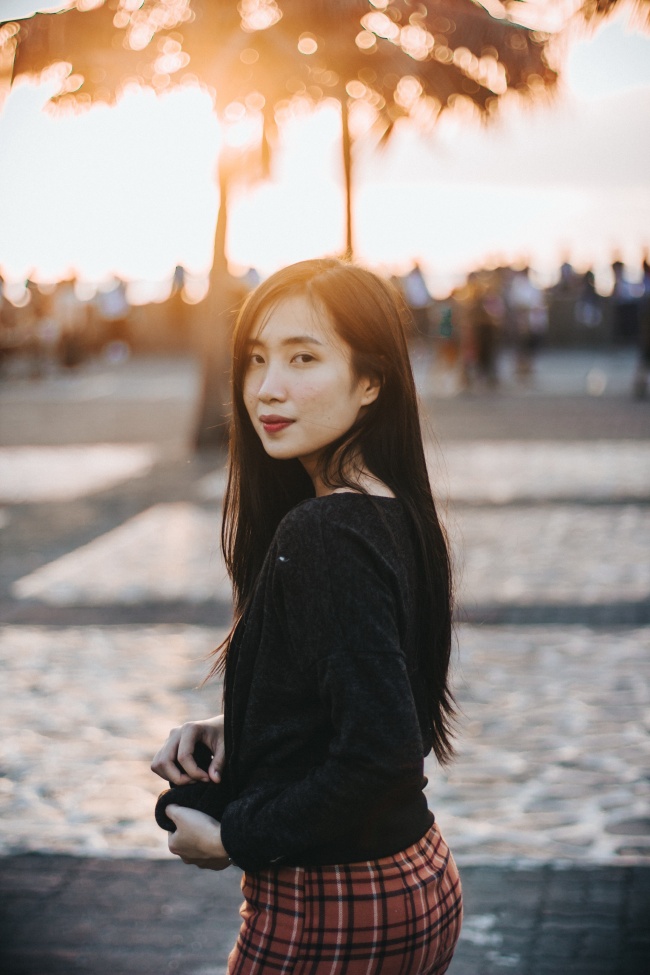 成人视频 热门2
